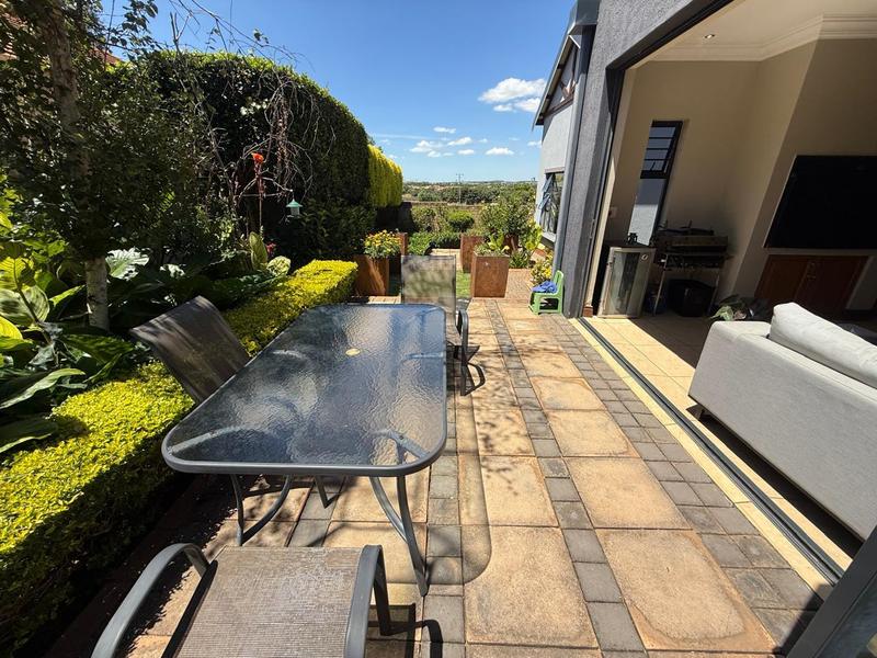 To Let 3 Bedroom Property for Rent in Retire at Midstream Gauteng