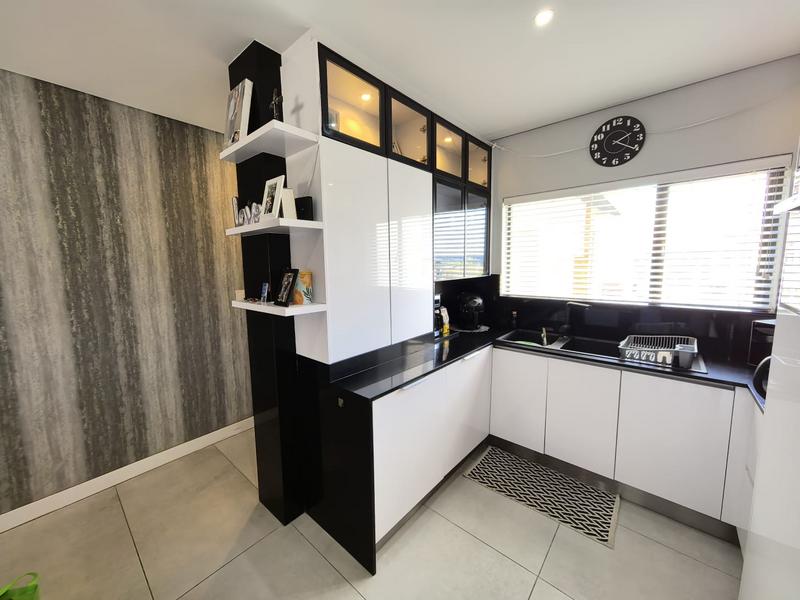 To Let 3 Bedroom Property for Rent in Greenstone Hill Gauteng