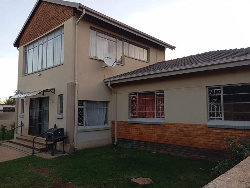 To Let 4 Bedroom Property for Rent in Primrose Gauteng
