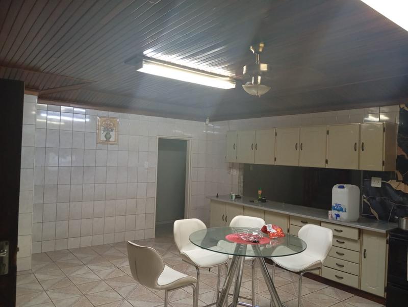 To Let 4 Bedroom Property for Rent in Primrose Gauteng
