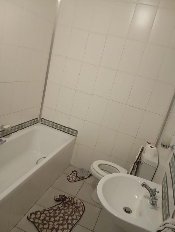 To Let 4 Bedroom Property for Rent in Primrose Gauteng