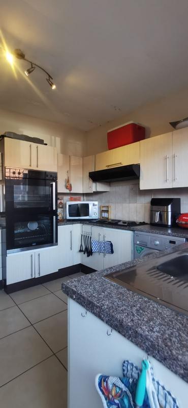 3 Bedroom Property for Sale in Florida Gauteng