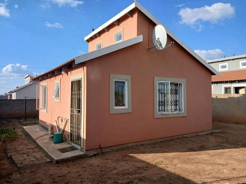 2 Bedroom Property for Sale in Savanna City Gauteng