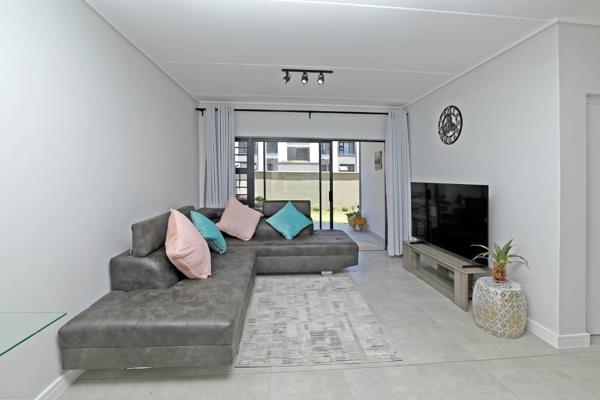 To Let 3 Bedroom Property for Rent in Waterfall Gauteng