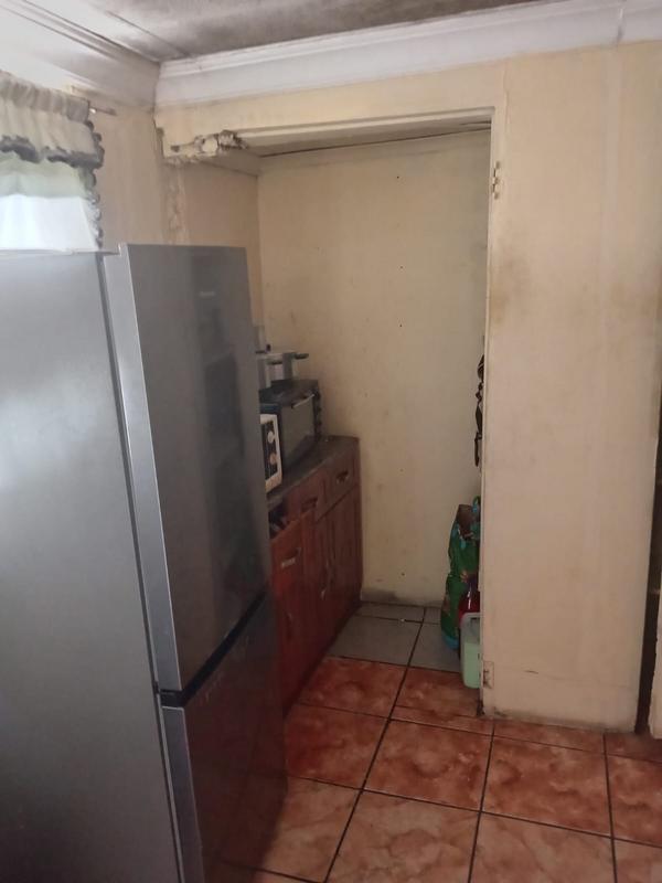 12 Bedroom Property for Sale in Geduld Gauteng