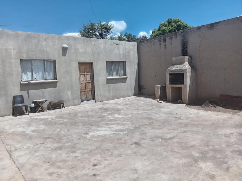 12 Bedroom Property for Sale in Geduld Gauteng