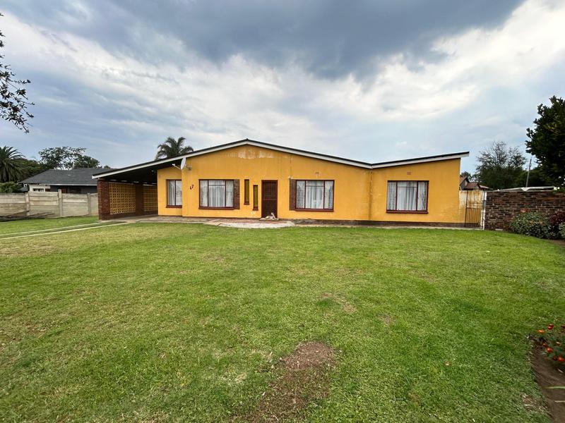 5 Bedroom Property for Sale in Modder East Gauteng