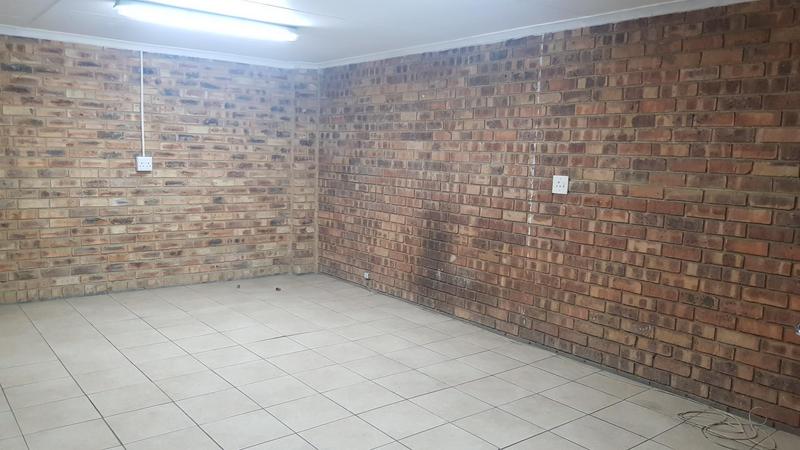 To Let commercial Property for Rent in Vanderbijlpark SE 6 Gauteng