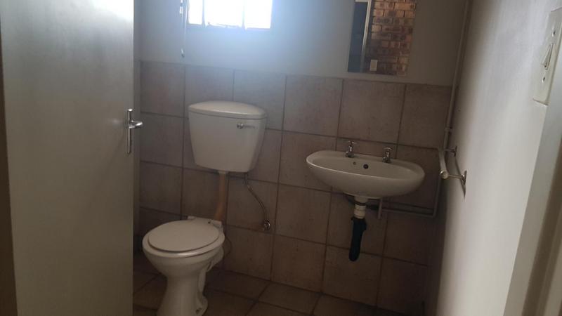 To Let commercial Property for Rent in Vanderbijlpark SE 6 Gauteng