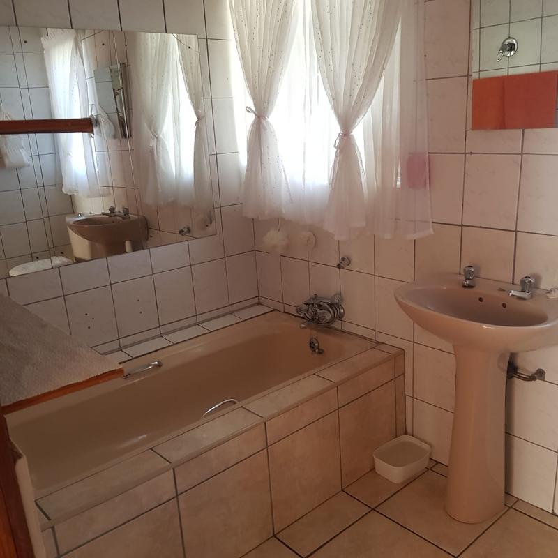 3 Bedroom Property for Sale in Vanderbijlpark SW 1 Gauteng