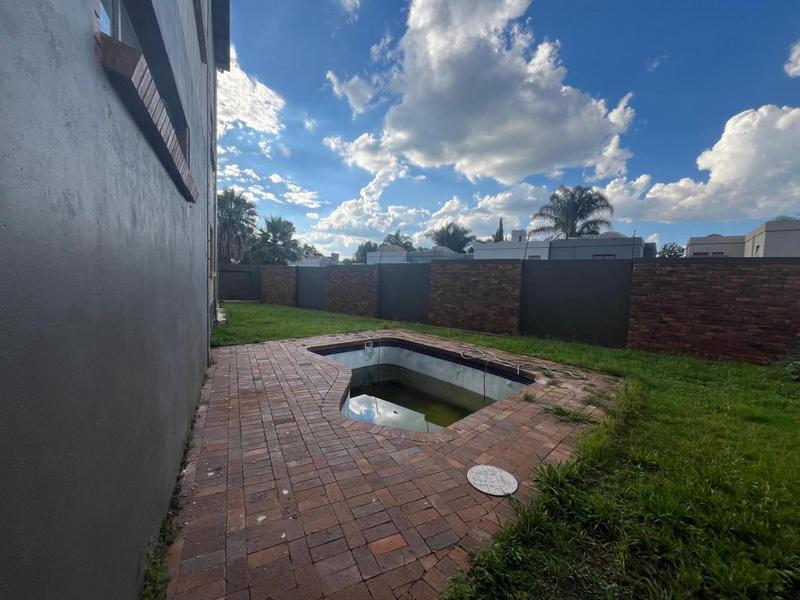 3 Bedroom Property for Sale in Bedfordview Gauteng