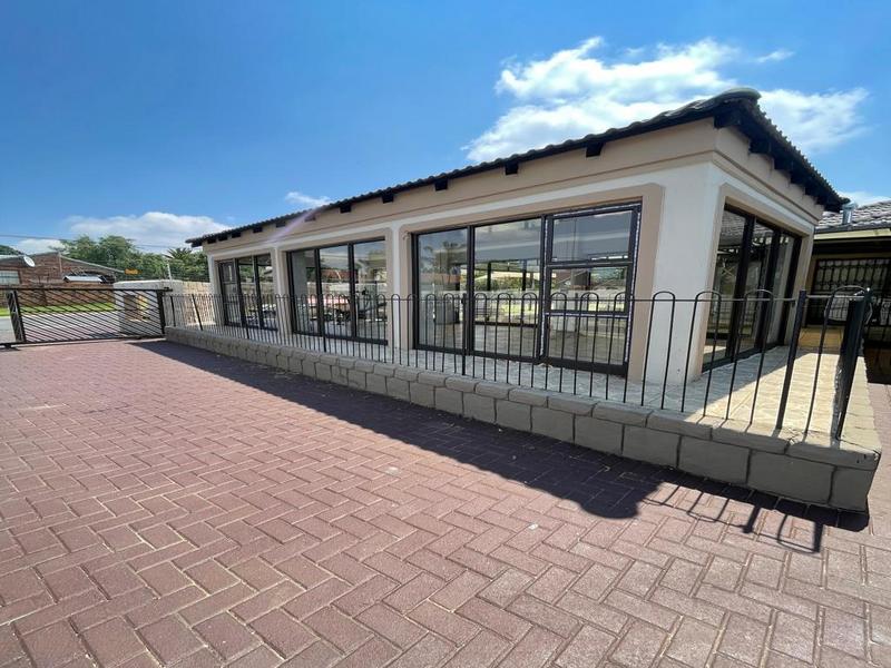 3 Bedroom Property for Sale in Witpoortjie Gauteng