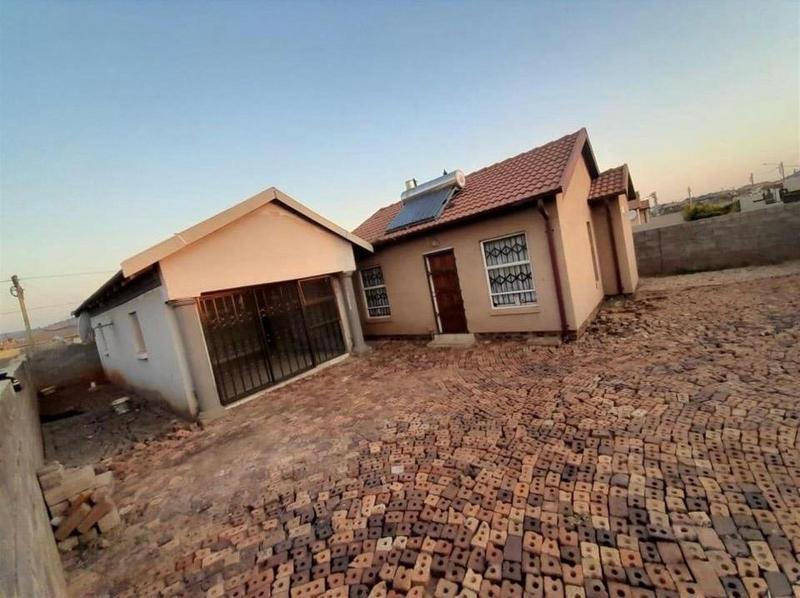 2 Bedroom Property for Sale in Lehae Gauteng