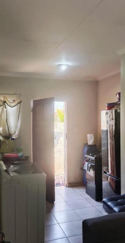 2 Bedroom Property for Sale in Lehae Gauteng