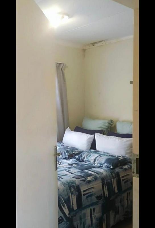 2 Bedroom Property for Sale in Lehae Gauteng