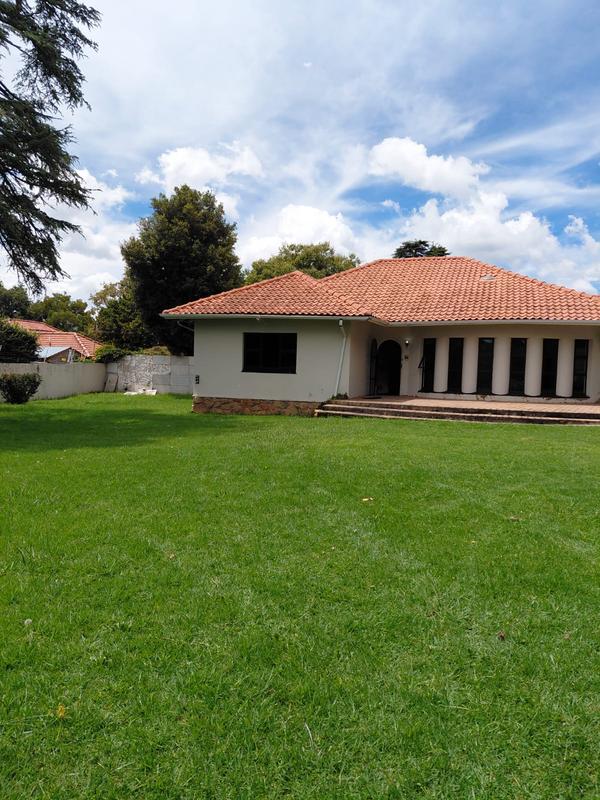 4 Bedroom Property for Sale in Emmarentia Gauteng