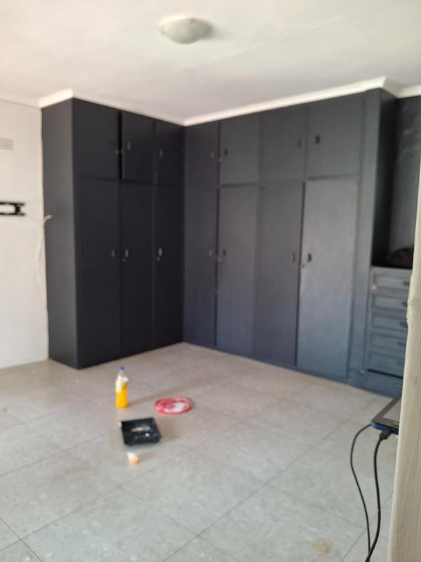 4 Bedroom Property for Sale in Emmarentia Gauteng