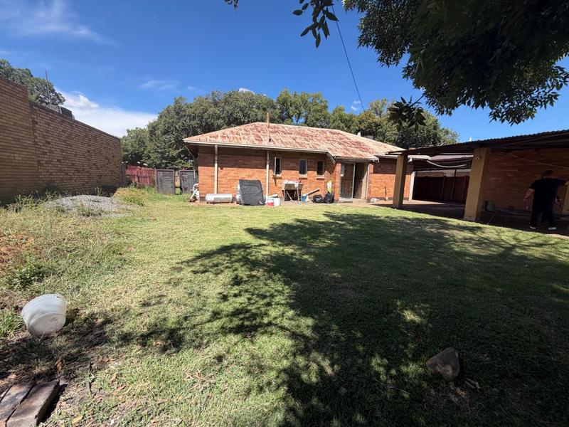 6 Bedroom Property for Sale in Vanderbijlpark CE 2 Gauteng