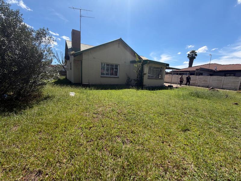 8 Bedroom Property for Sale in Vanderbijlpark CE 2 Gauteng