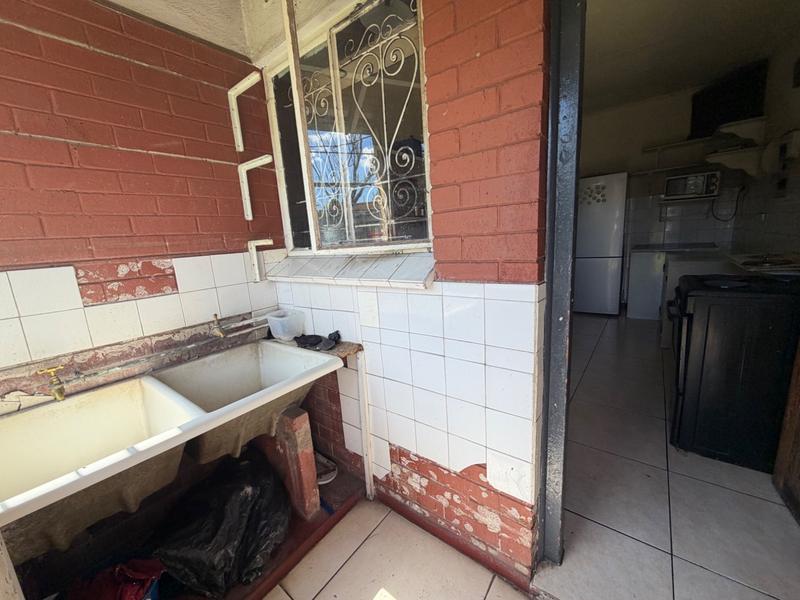 8 Bedroom Property for Sale in Vanderbijlpark CE 2 Gauteng