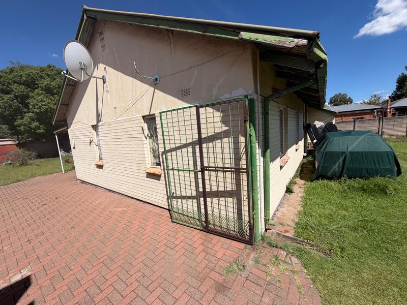 8 Bedroom Property for Sale in Vanderbijlpark CE 2 Gauteng
