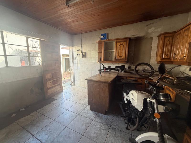 14 Bedroom Property for Sale in Vanderbijlpark CW Gauteng