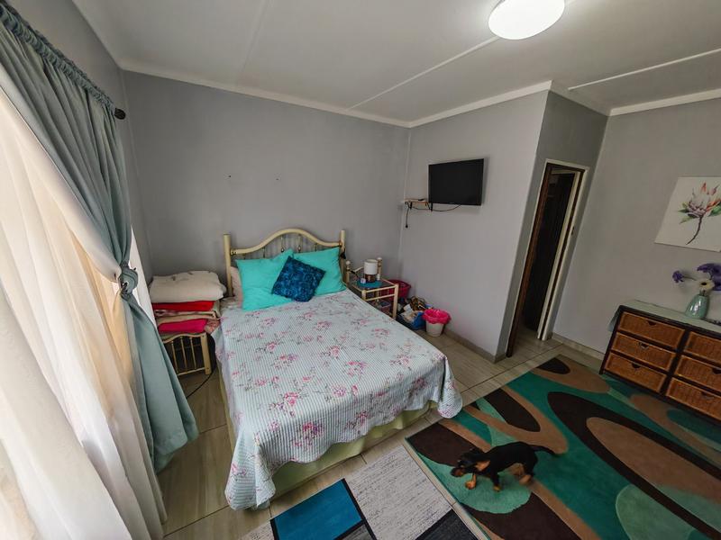 2 Bedroom Property for Sale in Vanderbijlpark SE 1 Gauteng