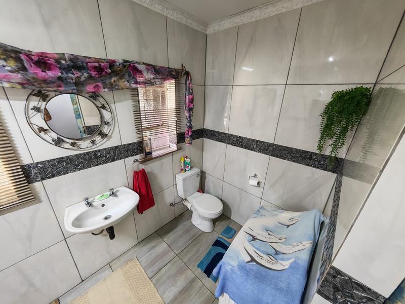 2 Bedroom Property for Sale in Vanderbijlpark SE 1 Gauteng