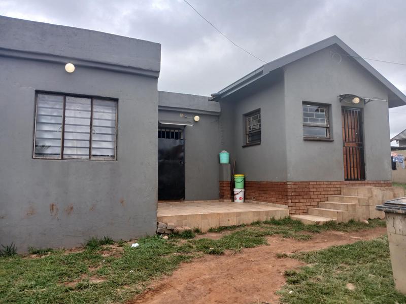 2 Bedroom Property for Sale in Zakariyya Park Gauteng