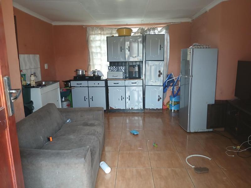 2 Bedroom Property for Sale in Zakariyya Park Gauteng