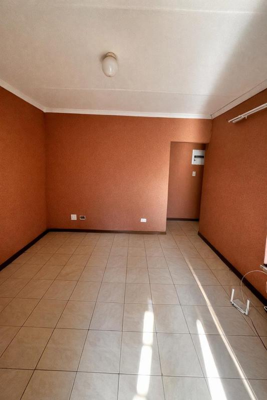 2 Bedroom Property for Sale in Zakariyya Park Gauteng