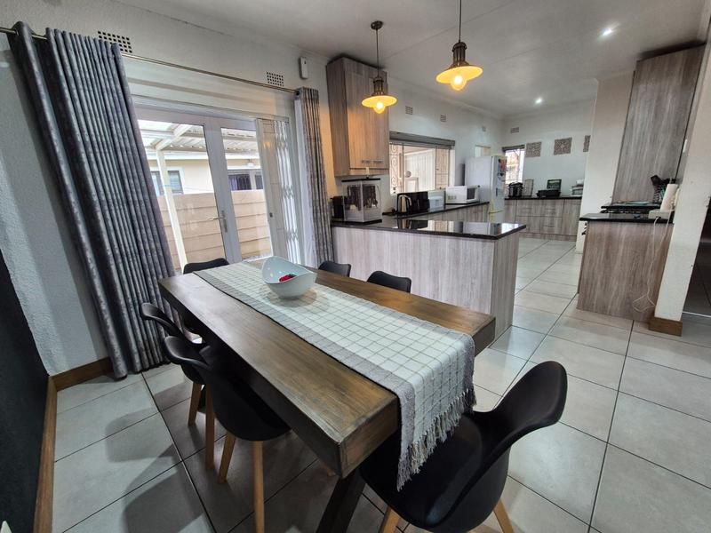 4 Bedroom Property for Sale in Brackenhurst Gauteng