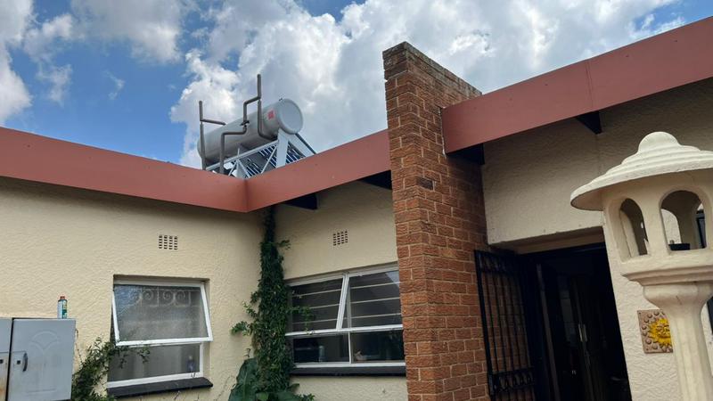 5 Bedroom Property for Sale in Parkrand Gauteng