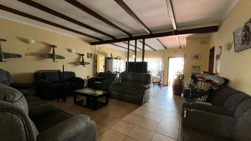 5 Bedroom Property for Sale in Parkrand Gauteng
