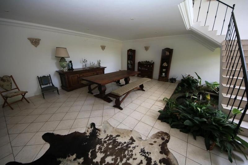 2 Bedroom Property for Sale in Bryanston Gauteng