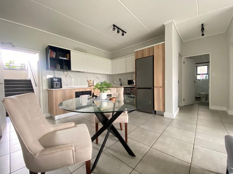 2 Bedroom Property for Sale in Waterfall Gauteng