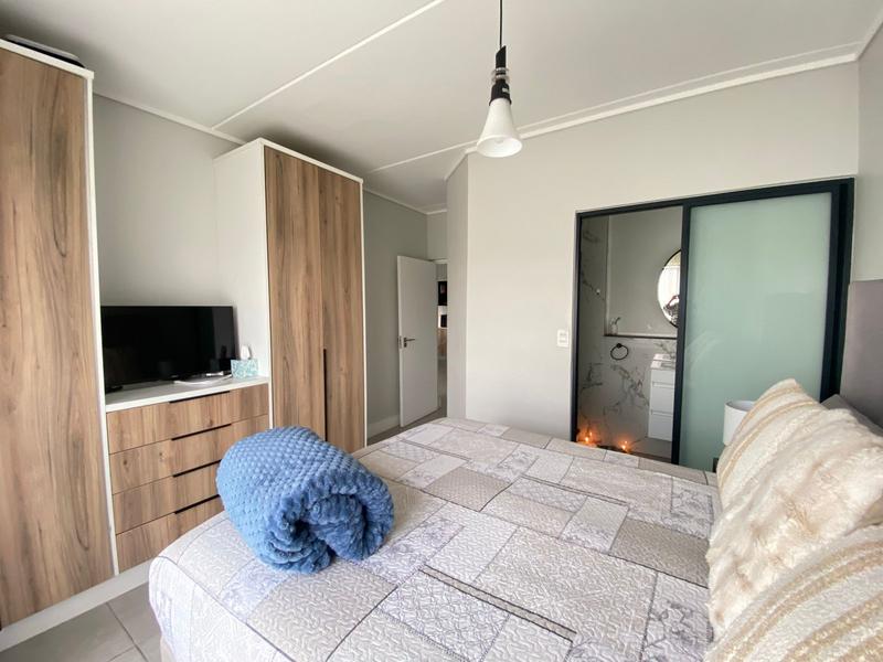 2 Bedroom Property for Sale in Waterfall Gauteng