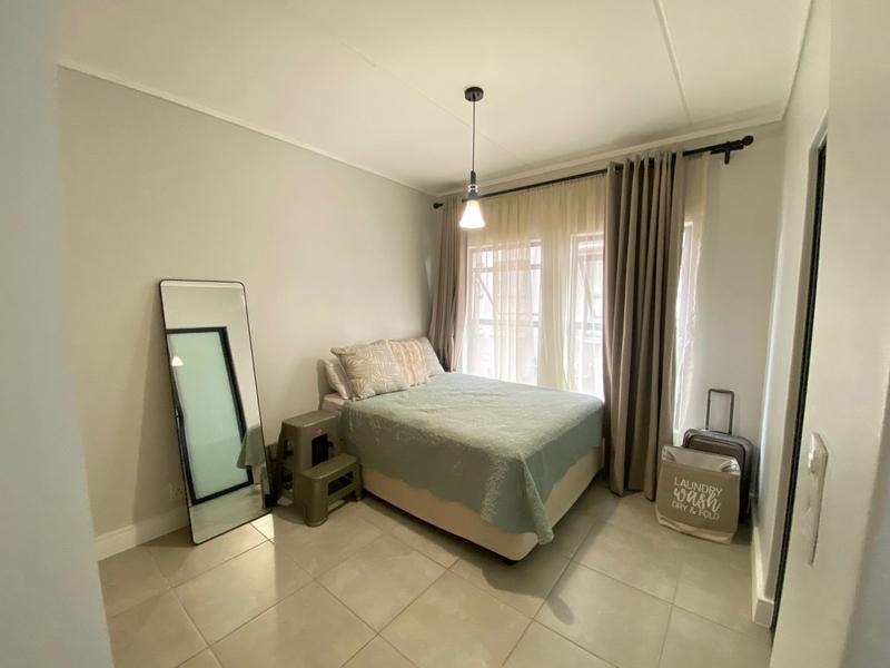 2 Bedroom Property for Sale in Waterfall Gauteng