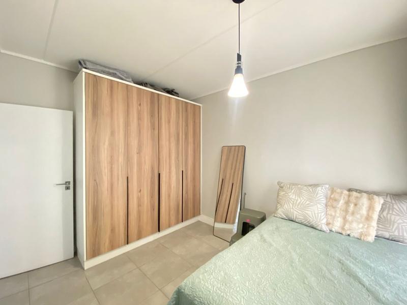 2 Bedroom Property for Sale in Waterfall Gauteng