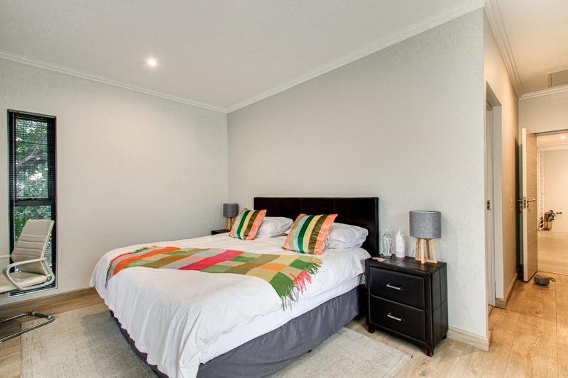 4 Bedroom Property for Sale in Bryanston Gauteng