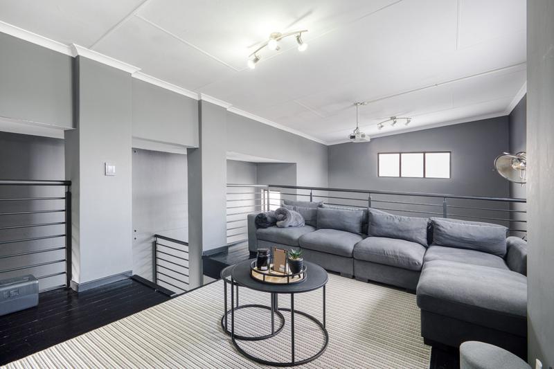 2 Bedroom Property for Sale in Beverley Gauteng