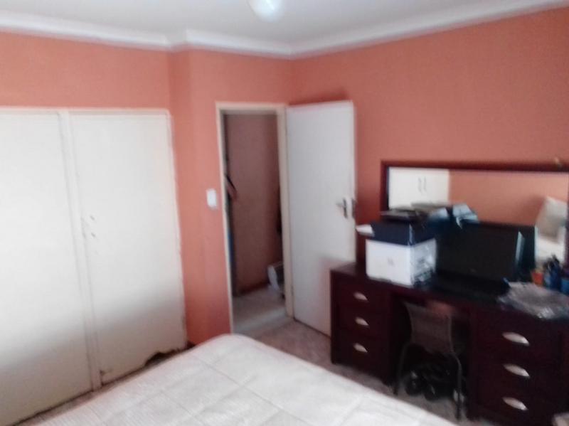 3 Bedroom Property for Sale in Zakariyya Park Gauteng