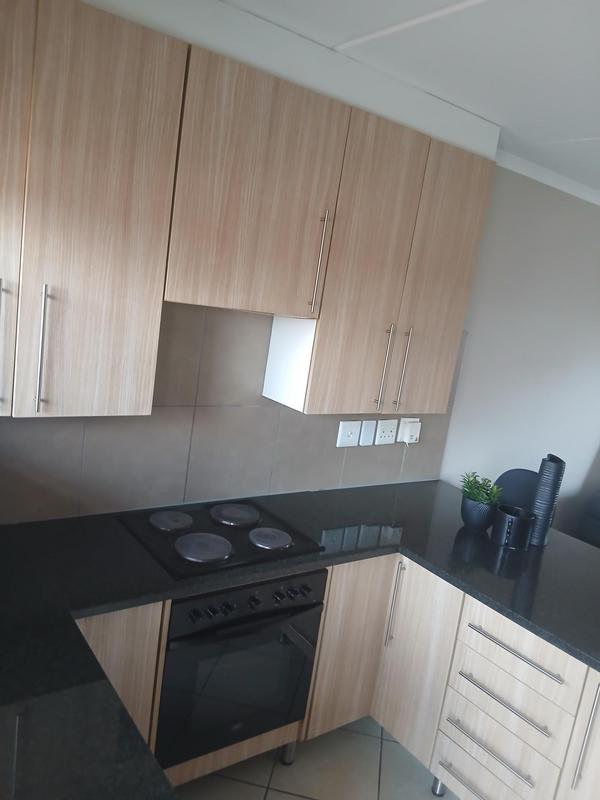 2 Bedroom Property for Sale in Noordwyk Gauteng