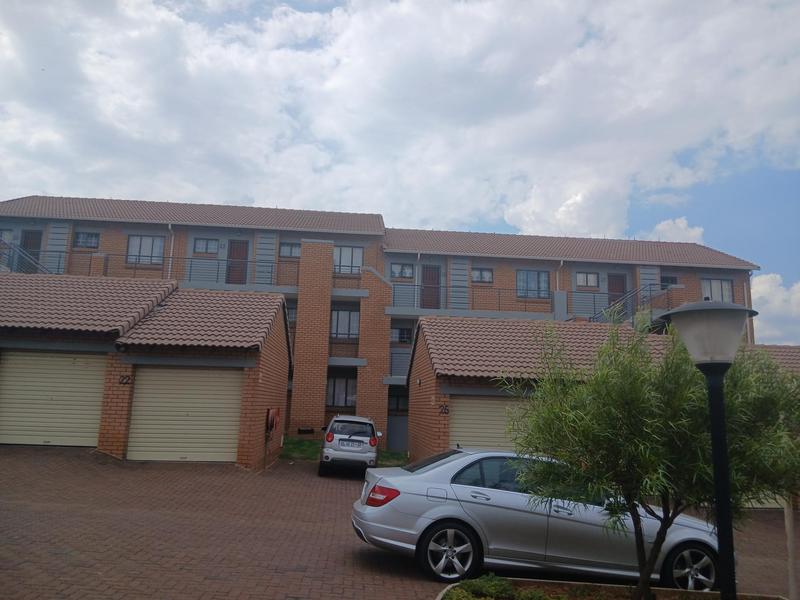 2 Bedroom Property for Sale in Noordwyk Gauteng