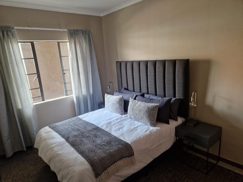 2 Bedroom Property for Sale in Noordwyk Gauteng