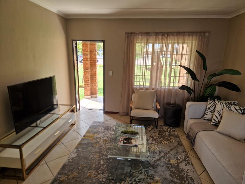 2 Bedroom Property for Sale in Noordwyk Gauteng