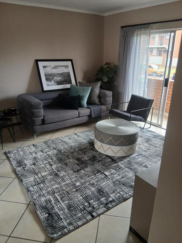 2 Bedroom Property for Sale in Noordwyk Gauteng