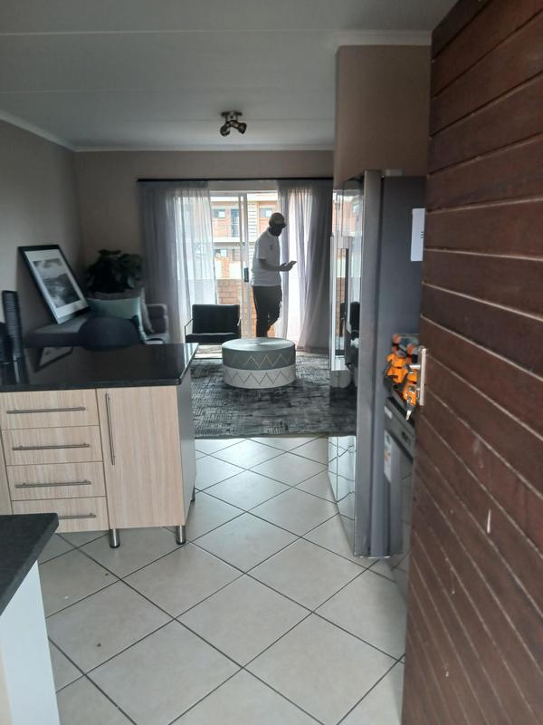 2 Bedroom Property for Sale in Noordwyk Gauteng