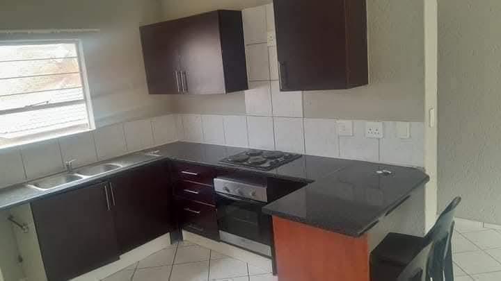 2 Bedroom Property for Sale in Groblerpark Gauteng