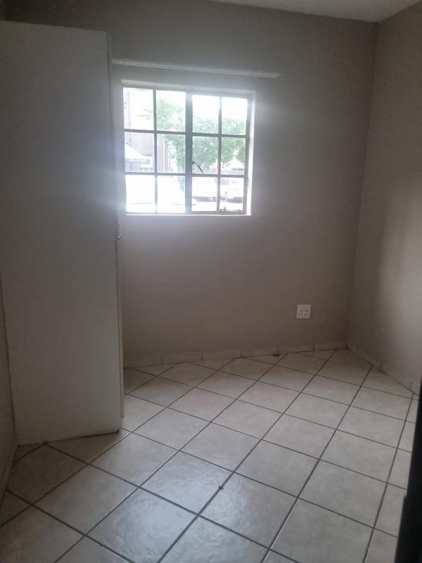 2 Bedroom Property for Sale in Jabulani Gauteng